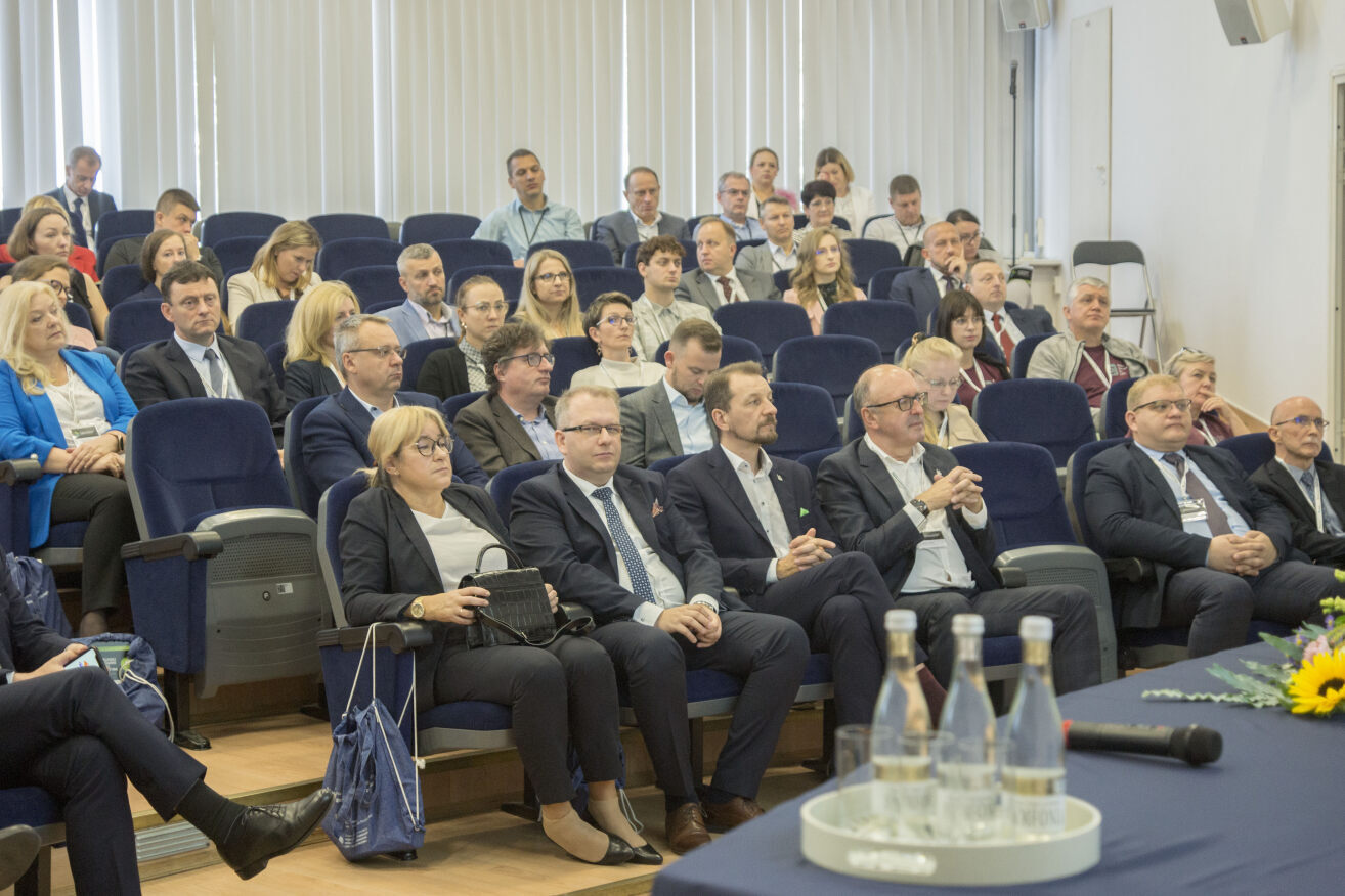 237cddca-b37f-419e-992a-a765df0bac17